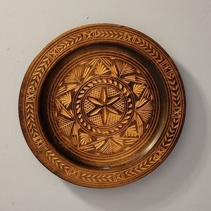 Vintage Hand Carved Wood Wall Hanging Plate.